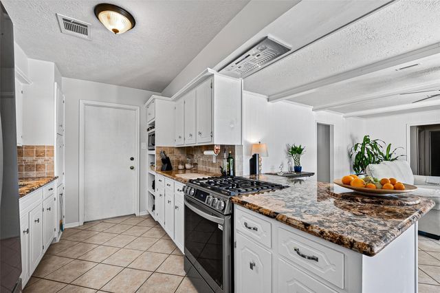 4810 Pocahontas Drive, Pasadena, TX 77505