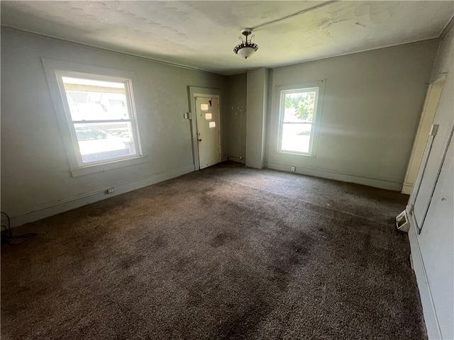 107 E Home St, New Castle, PA 16101