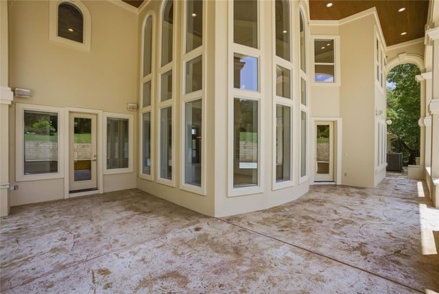 4626 High Gate DR, Austin, TX 78730