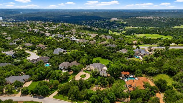 4626 High Gate DR, Austin, TX 78730