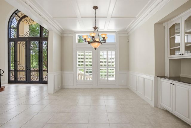 4626 High Gate DR, Austin, TX 78730