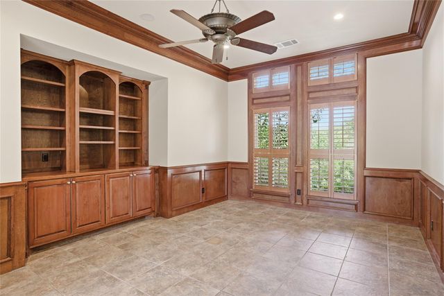 4626 High Gate DR, Austin, TX 78730
