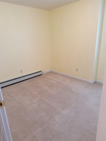 1043 Roosa Gap Road, Pine Bush, NY 12566