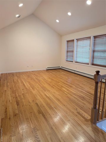 1043 Roosa Gap Road, Pine Bush, NY 12566