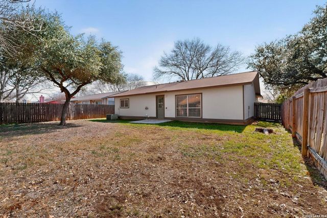 7219 Spring Drops, San Antonio, TX 78249