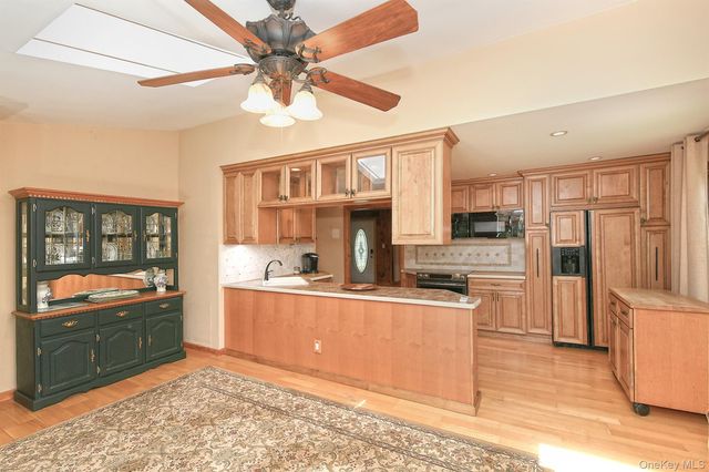 18 Homeland Drive, Huntington, NY 11743