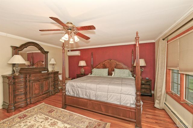 18 Homeland Drive, Huntington, NY 11743