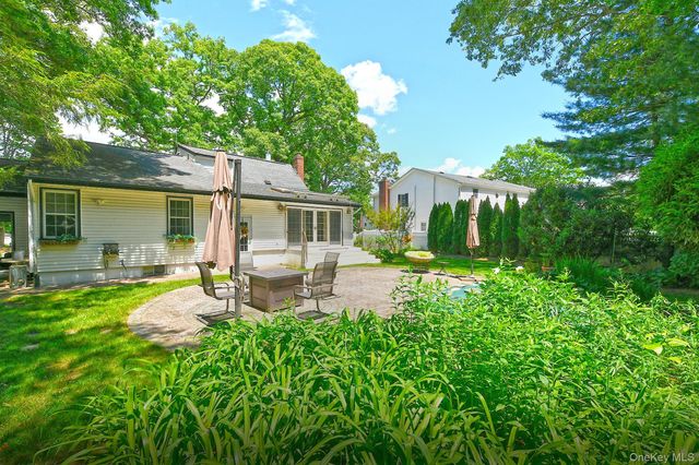 18 Homeland Drive, Huntington, NY 11743