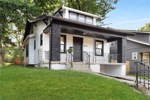 3814 Mersington Avenue, Kansas City, MO 64128