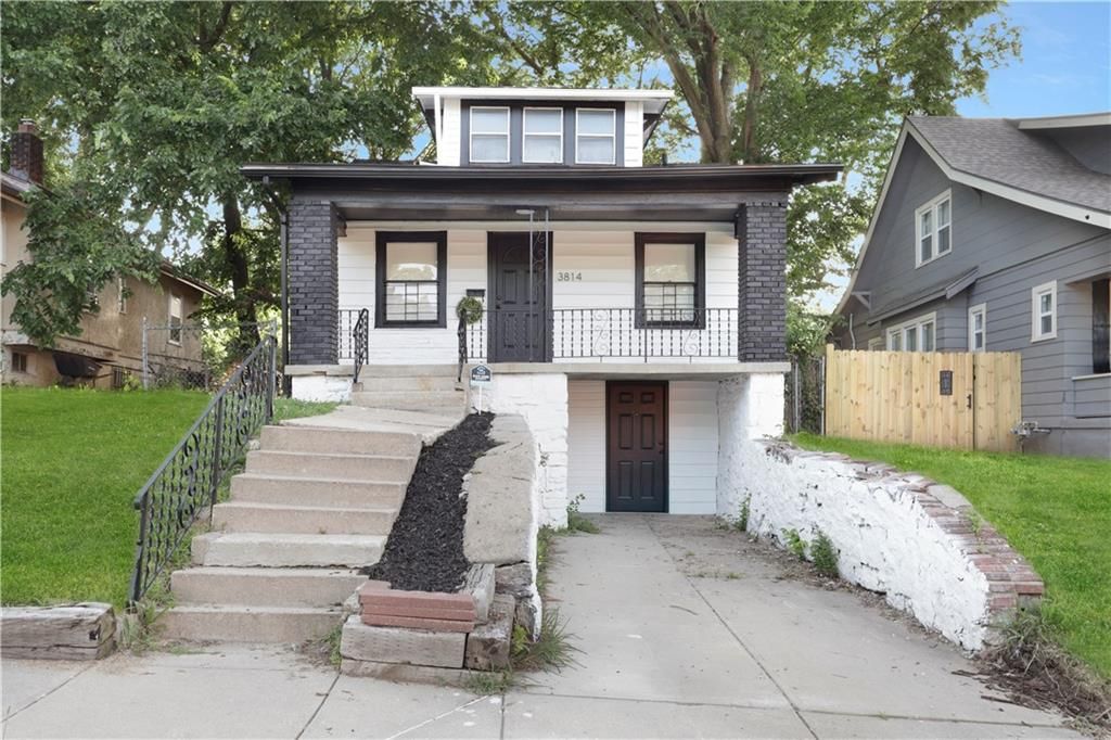 3814 Mersington Avenue, Kansas City, MO 64128