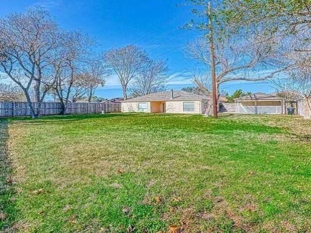 3610 Vineyard Drive, Houston, TX 77082