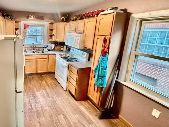 1437 N Jeanette, Wichita, KS 67203