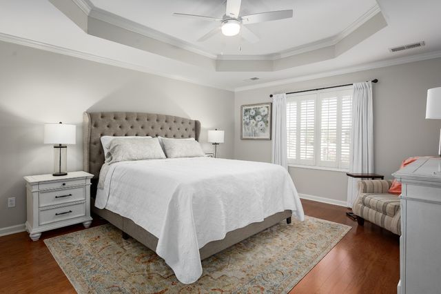 202 Woodfield Ct, Florence, AL 35630