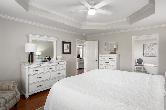 202 Woodfield Ct, Florence, AL 35630