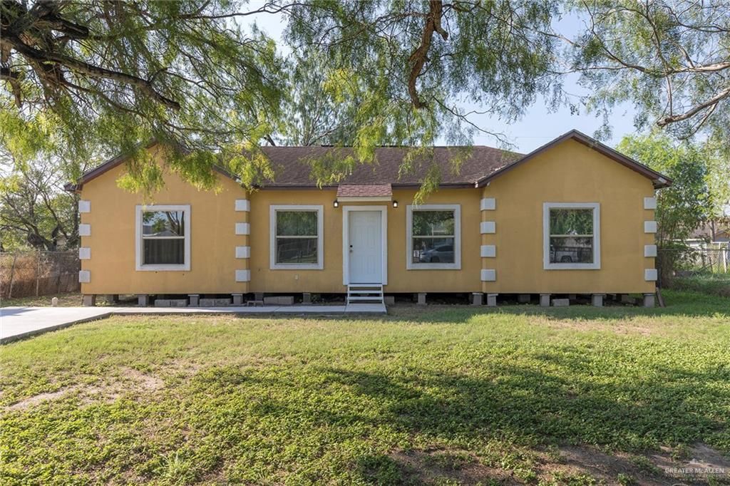 137 W Flores Street, Pharr, TX 78577