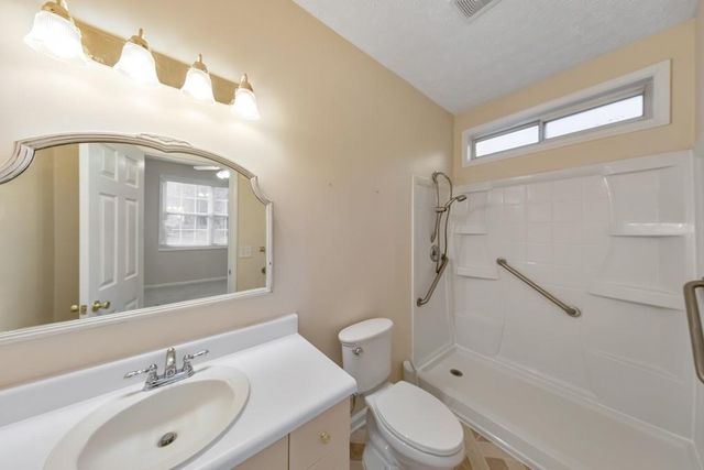 227 Windcroft NW Circle, Acworth, GA 30101