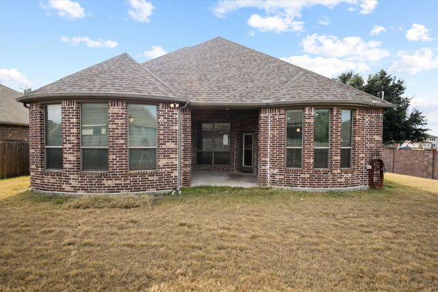 114 Thoroughbred Street, Waxahachie, TX 75165