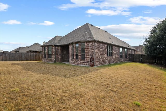 114 Thoroughbred Street, Waxahachie, TX 75165