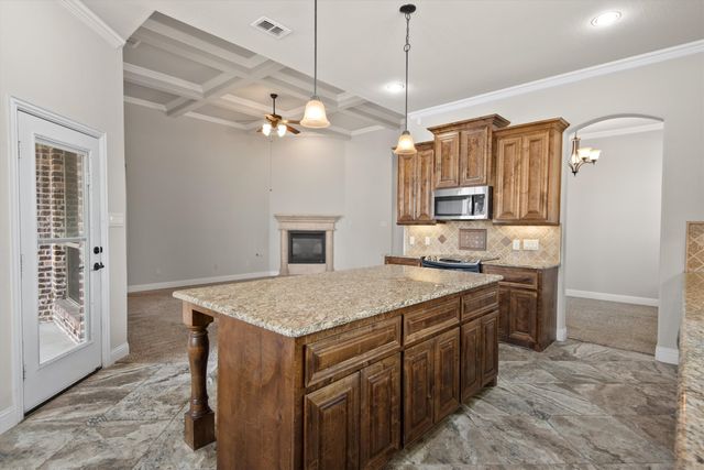 114 Thoroughbred Street, Waxahachie, TX 75165