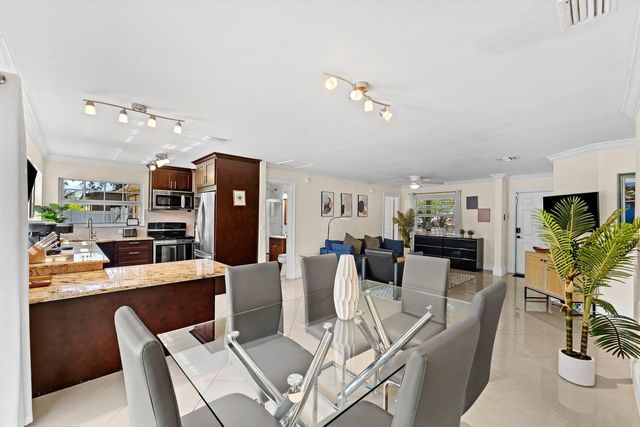 1638 NE 3rd Avenue, Delray Beach, FL 33444