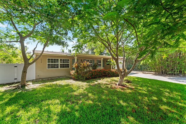 1638 NE 3rd Avenue, Delray Beach, FL 33444
