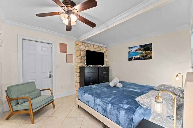 1638 NE 3rd Avenue, Delray Beach, FL 33444