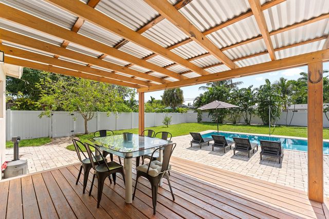 1638 NE 3rd Avenue, Delray Beach, FL 33444