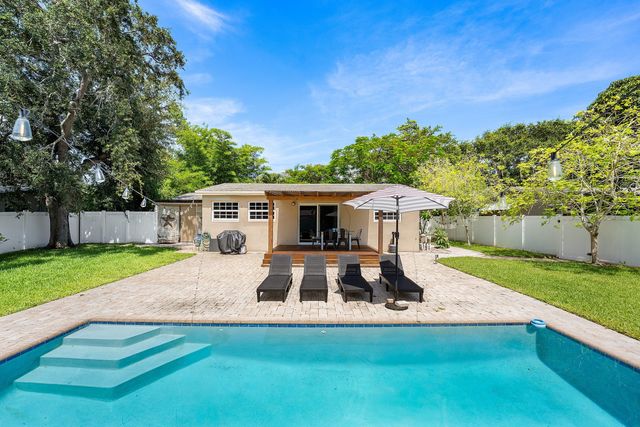1638 NE 3rd Avenue, Delray Beach, FL 33444