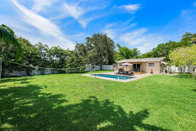1638 NE 3rd Avenue, Delray Beach, FL 33444