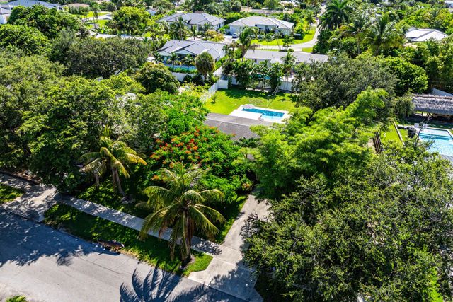 1638 NE 3rd Avenue, Delray Beach, FL 33444