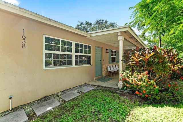 1638 NE 3rd Avenue, Delray Beach, FL 33444