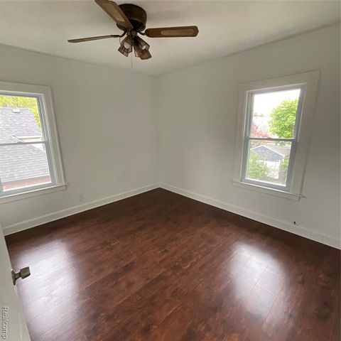 15464 Gilchrist St Street, Detroit, MI 48227