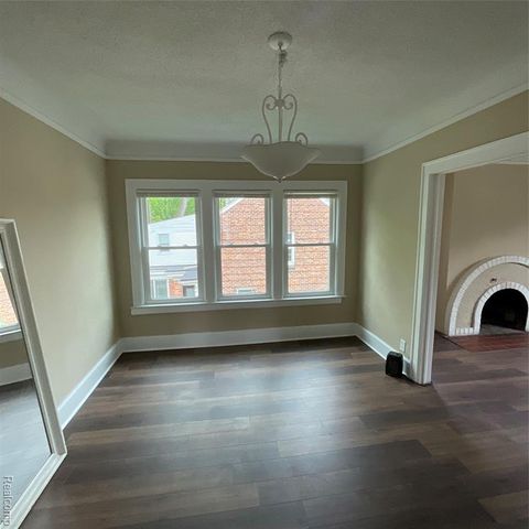 15464 Gilchrist St Street, Detroit, MI 48227