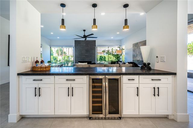 21 Dartmouth Drive, Rancho Mirage, CA 92270