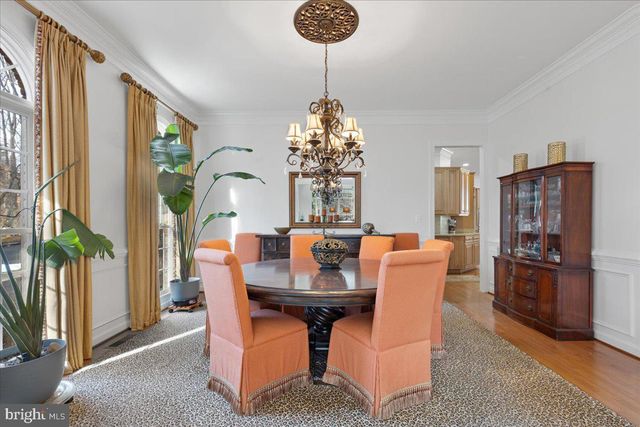 6424 RECREATION LN, Falls Church, VA 22041