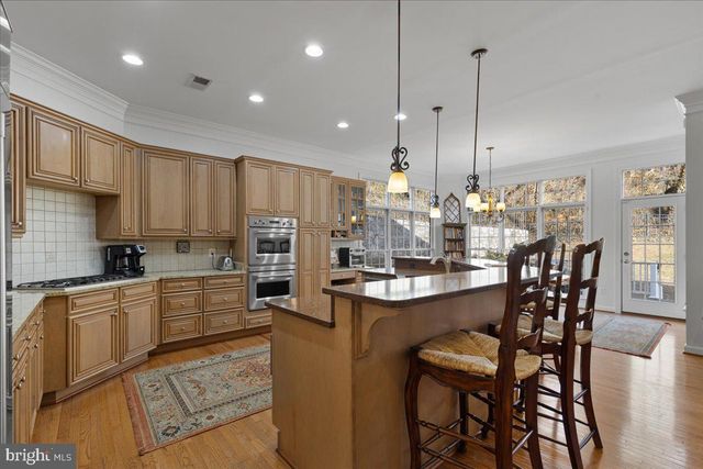 6424 RECREATION LN, Falls Church, VA 22041