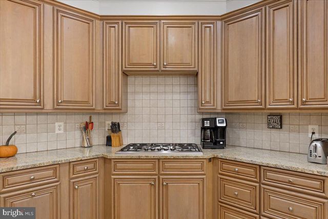 6424 RECREATION LN, Falls Church, VA 22041