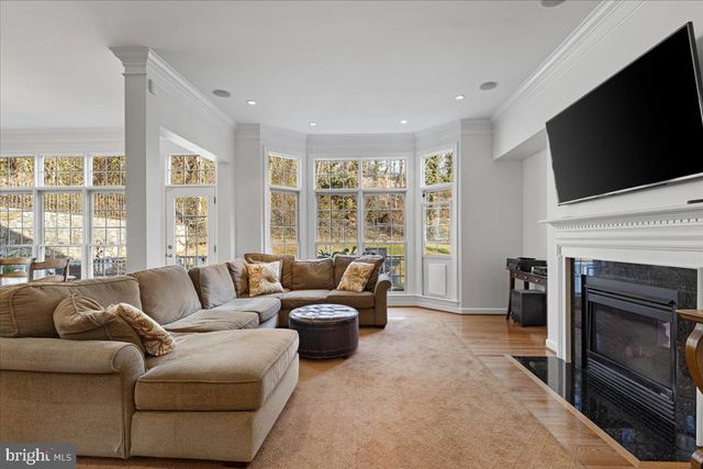 6424 RECREATION LN, Falls Church, VA 22041