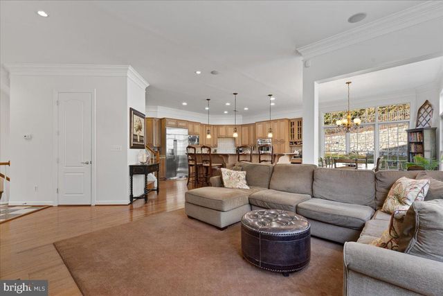 6424 RECREATION LN, Falls Church, VA 22041