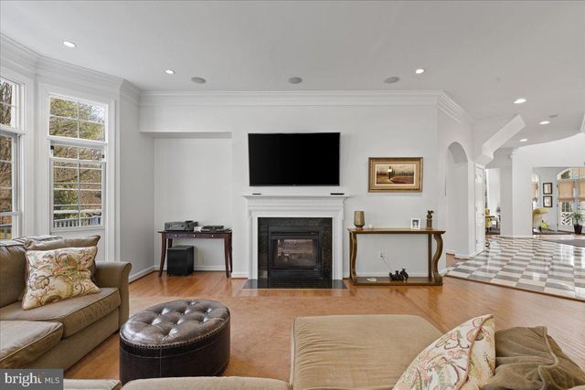 6424 RECREATION LN, Falls Church, VA 22041