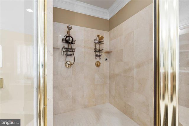 6424 RECREATION LN, Falls Church, VA 22041