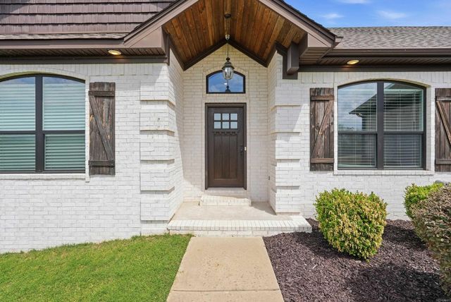 34 Andy Cove, Cabot, AR 72023