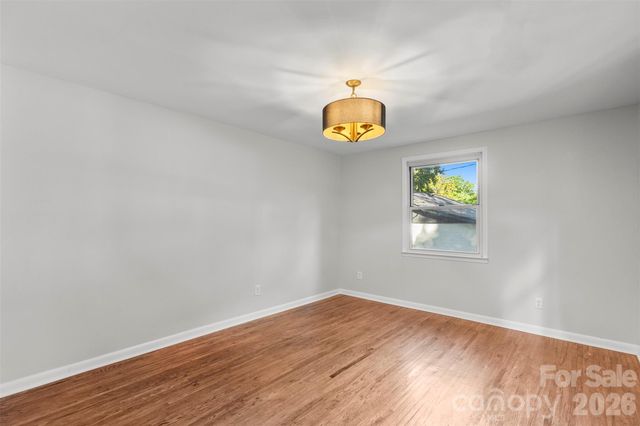 3840 Colebrook Road, Charlotte, NC 28215