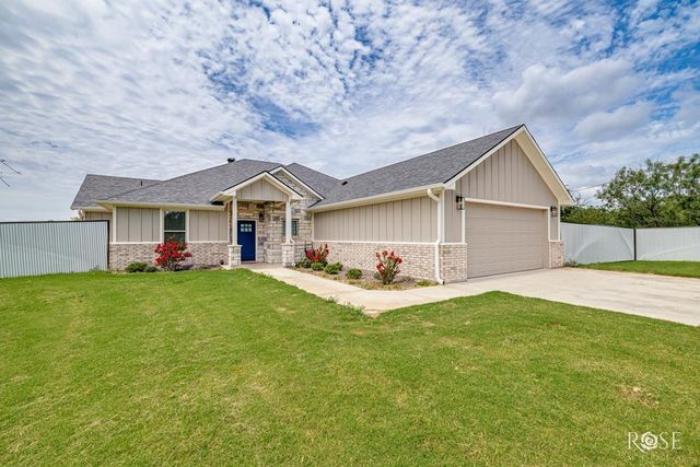 17643 McCrary, Water Valley, TX 76958