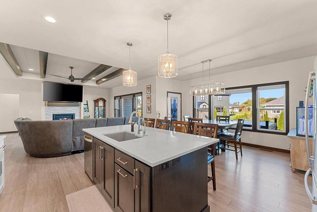 4209 DOWNTON CIRCLE, Green Bay, WI 54313