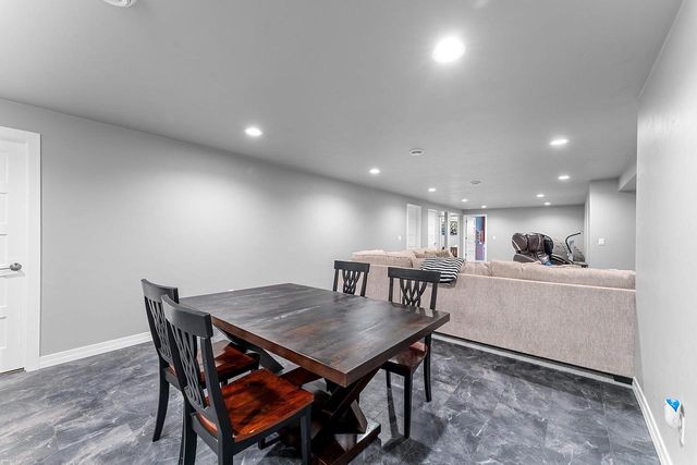 4209 DOWNTON CIRCLE, Green Bay, WI 54313