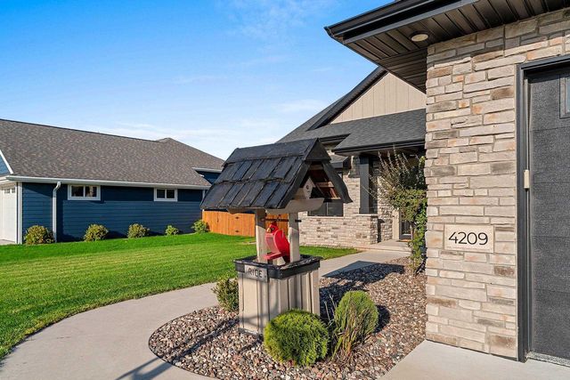 4209 DOWNTON CIRCLE, Green Bay, WI 54313