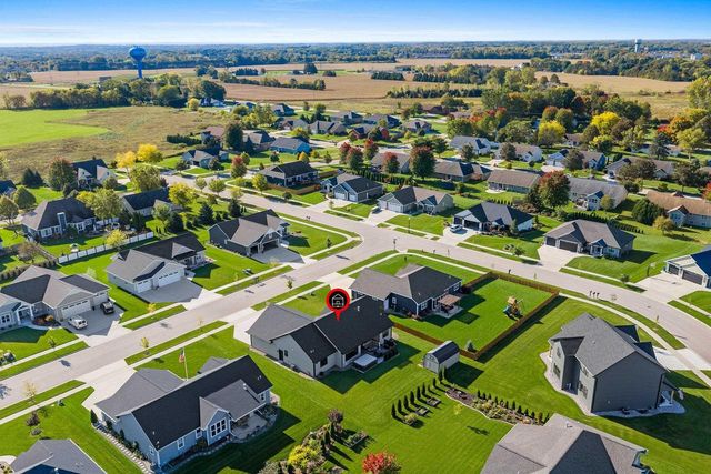 4209 DOWNTON CIRCLE, Green Bay, WI 54313
