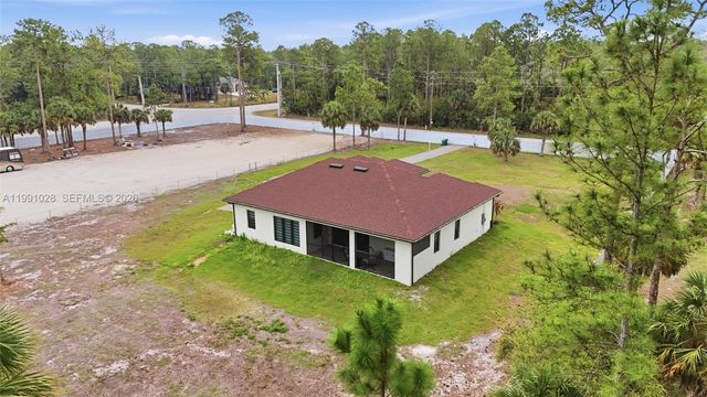 3043 18, Naples, FL 34120