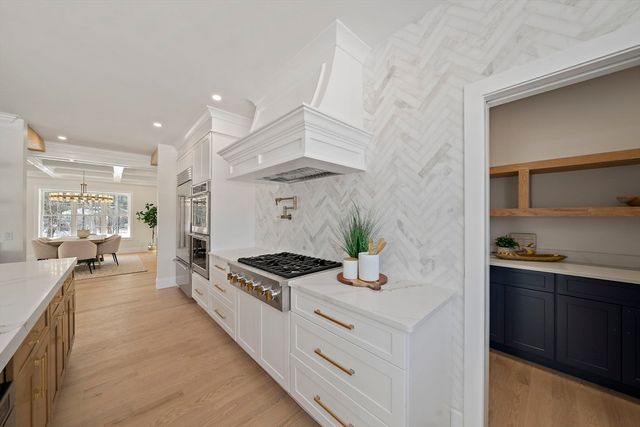 250 Center St, Hanover, MA 02339